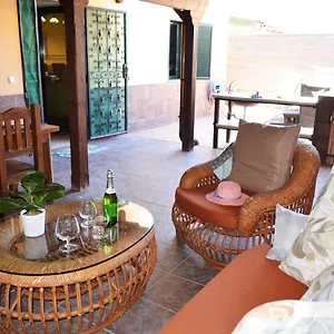 casa-la-oliva.in-canary-islands.com/